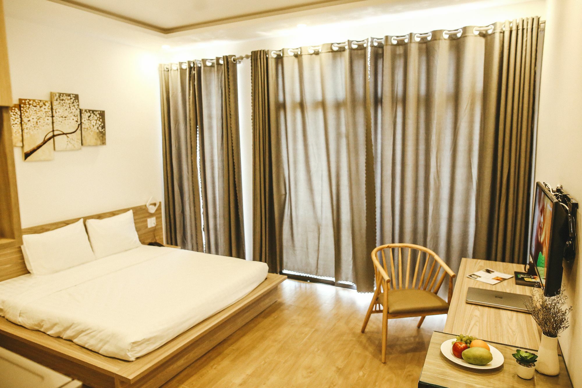 Red Hotel Дананг Екстер'єр фото