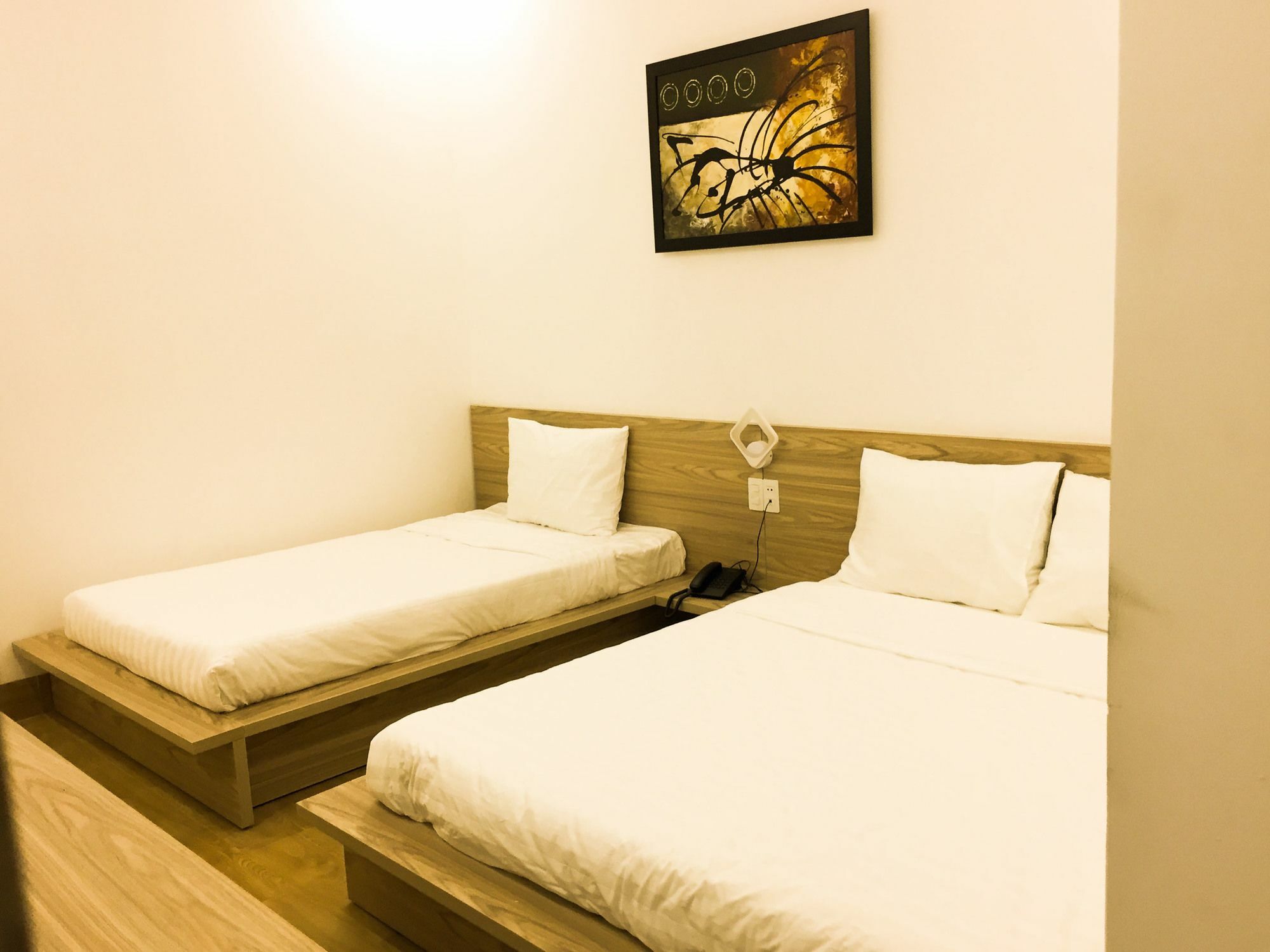 Red Hotel Дананг Екстер'єр фото